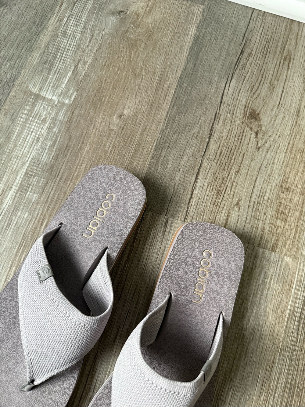 Cobian Bermuda Bounce Zinc Gray Platform Thong Sandals Flip Flops Comfy Size 8 - Picture 10 of 14